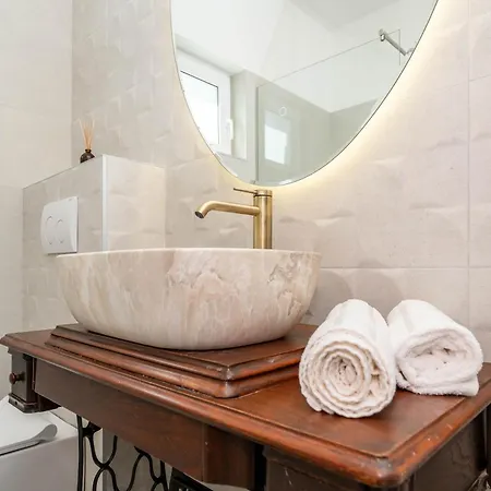 Villa Mariseta Heritage - With Pool And Jacuzzi New *
