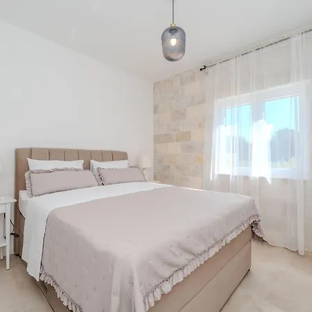 Mariseta Heritage - With Pool And Jacuzzi New