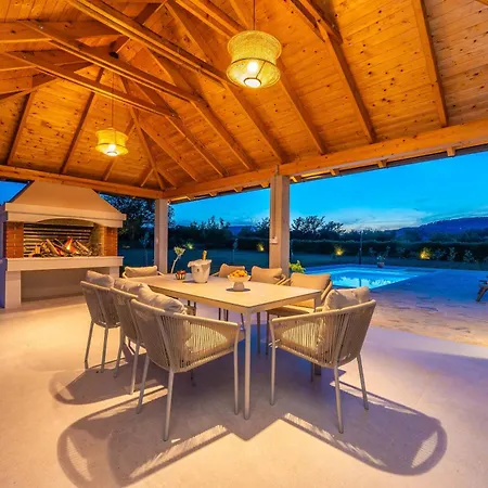 Mariseta Heritage - With Pool And Jacuzzi New * Donje Rastane
